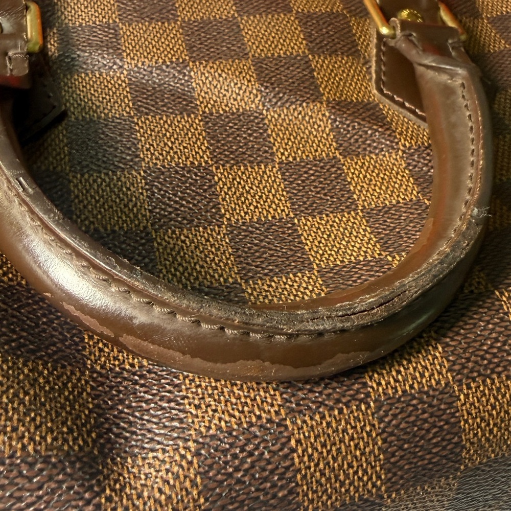 Louis Vuitton Speedy 35 in Damier Ébène - Picture 7 of 8